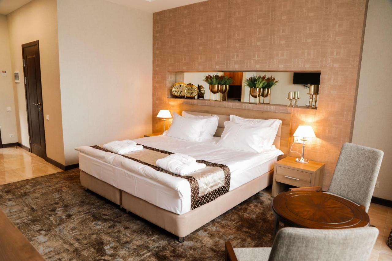 Отель Oasis Residence Бишкек Экстерьер фото