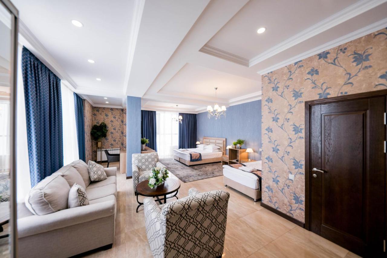 Отель Oasis Residence Бишкек Экстерьер фото