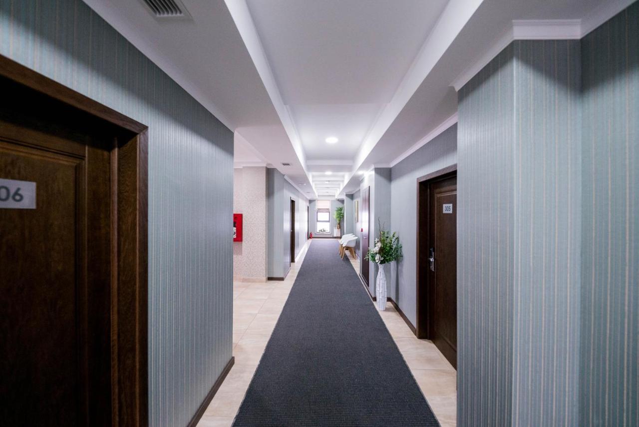 Отель Oasis Residence Бишкек Экстерьер фото